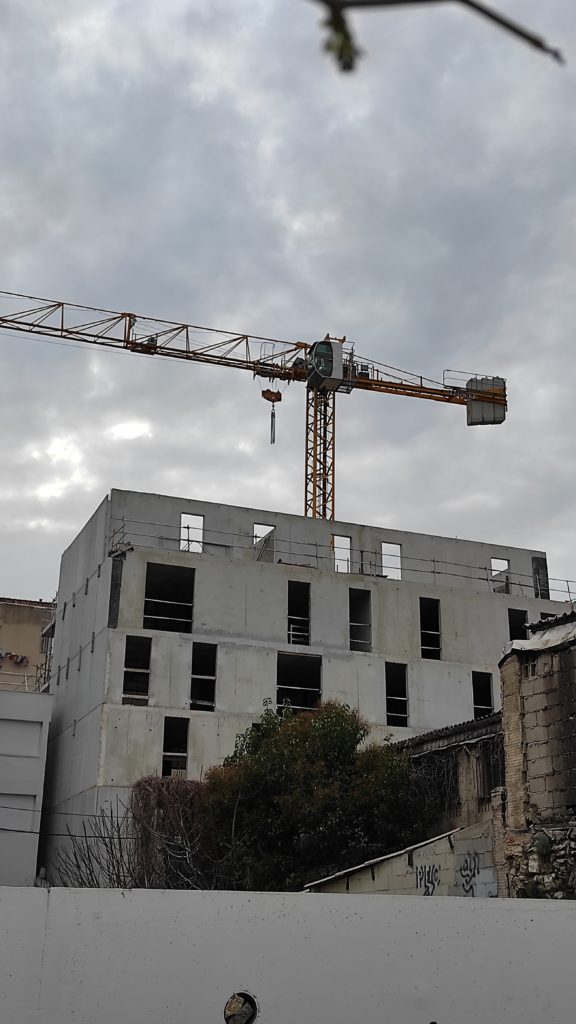 Le gros-oeuvre est presque achevé aux Habeilles. L’heure d’un premier bilan est venue !